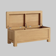 Load image into Gallery viewer, Normandy Oak Blanket Box
