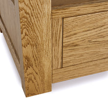 Load image into Gallery viewer, Bergen Small Oak TV Unit
